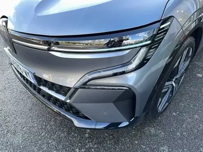 Photo 22 Renault Megane  E-Tech 220 ch autonomie confort GSR2