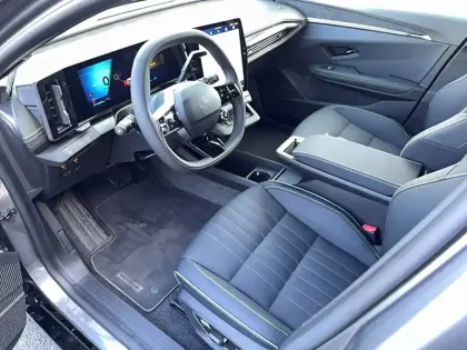 Photo 27 Renault Megane  E-Tech 220 ch autonomie confort GSR2