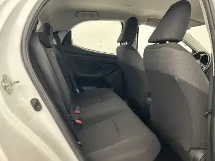 Photo 82 Toyota Yaris  Hybride 116h