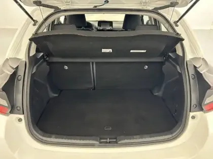 Photo 26 Toyota Yaris  Hybride 116h