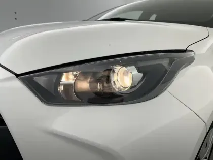 Photo 29 Toyota Yaris  Hybride 116h