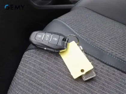 Photo 28 Peugeot 3008  Hybrid 225 e-EAT8