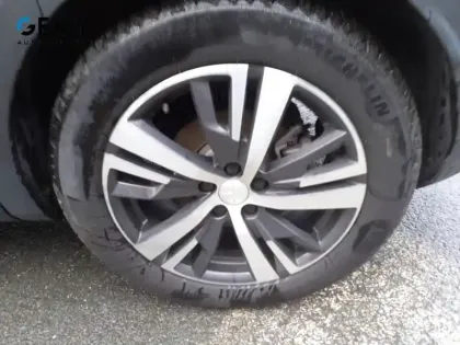 Photo 10 Peugeot 3008  Hybrid 225 e-EAT8