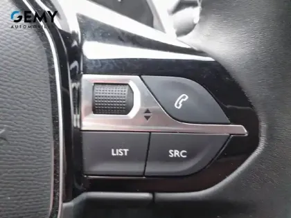 Photo 24 Peugeot 3008  Hybrid 225 e-EAT8