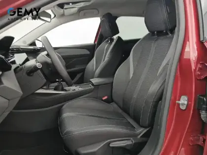 Photo 8 Peugeot 308  PureTech 130ch S&S BVM6