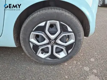 Photo 11 Renault Twingo  III SCe 65