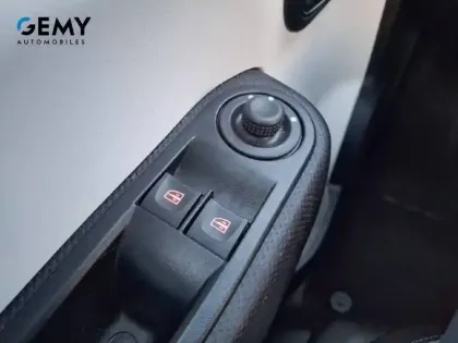 Photo 25 Renault Twingo  III SCe 65