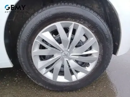 Photo 10 Peugeot 208  PureTech 75 S&S BVM5