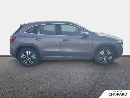 Photo 8 Mercedes GLA  250 e 8G-DCT