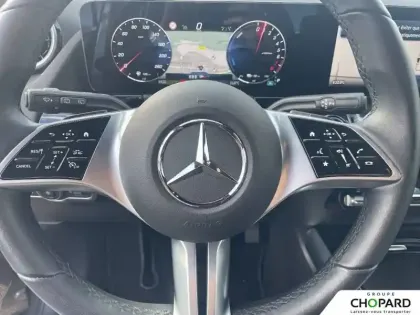 Photo 15 Mercedes GLA  250 e 8G-DCT