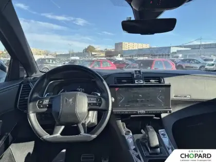 Photo 32 DS DS 7 DS7 Crossback Hybride E-Tense 300 EAT8 4x4