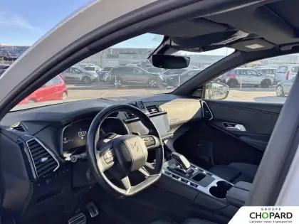 Photo 45 DS DS 7 DS7 Crossback Hybride E-Tense 300 EAT8 4x4