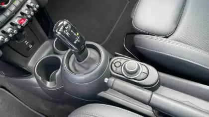 Photo 10 Mini Mini Hatch 3 Portes Cooper 136 ch DKG7