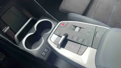 Photo 10 BMW X1 i eDrive20 204ch BVA