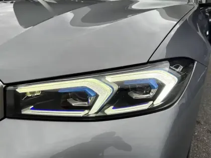 Photo 9 BMW Serie 3 Touring 330e 292 ch BVA8