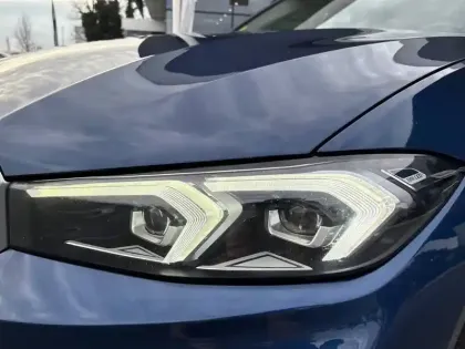 Photo 9 BMW Serie 3 Touring 318d 150 ch BVA8