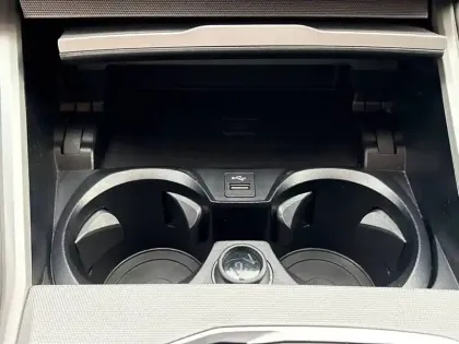 Photo 22 BMW Serie 3 Touring 318d 150 ch BVA8