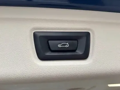 Photo 24 BMW Serie 3 Touring 318d 150 ch BVA8