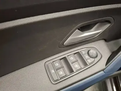 Photo 27 Dacia Duster  Hybrid 140