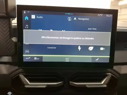 Photo 33 Dacia Duster  Hybrid 140