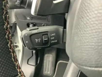 Photo 17 DS DS 3 DS3 Crossback PureTech 130 EAT8 Performance Line+