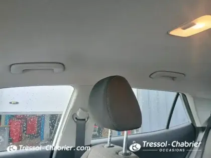 Photo 24 Kia Stonic  1.0 T-GDi 100 ch DCT7 Active