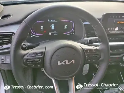 Photo 11 Kia Stonic  1.0 T-GDi 100 ch DCT7 Active