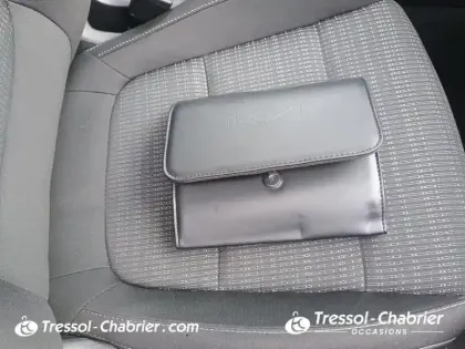 Photo 15 Kia Stonic  1.0 T-GDi 100 ch DCT7 Active