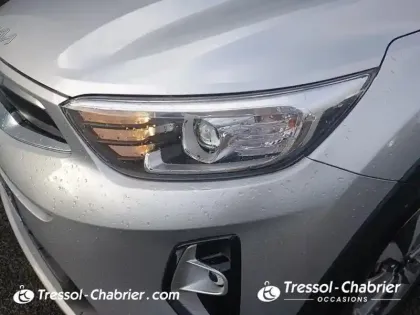 Photo 13 Kia Stonic  1.0 T-GDi 100 ch DCT7 Active