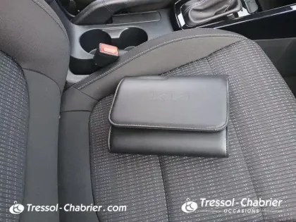 Photo 15 Kia Stonic  1.0 T-GDi 100 ch DCT7 Active