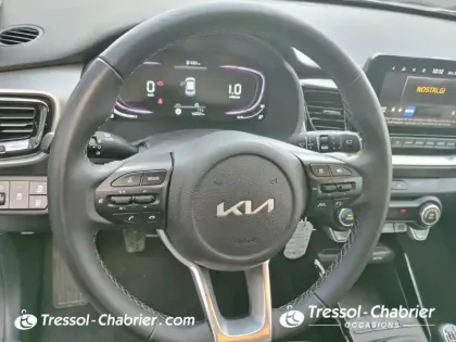 Photo 11 Kia Stonic  1.0 T-GDi 100 ch BVM6 Active