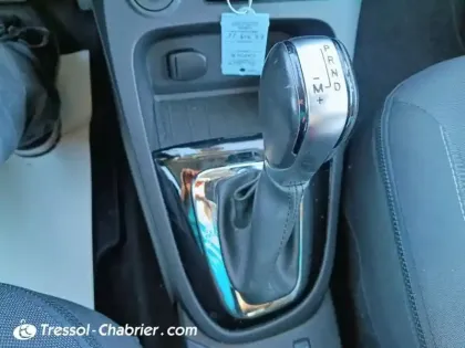 Photo 23 Renault Captur  TCe 120 Energy Intens EDC