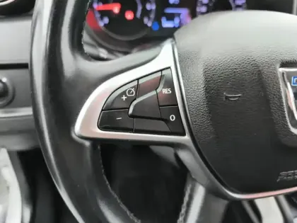 Photo 17 Dacia Duster  Blue dCi 115 4x2 Prestige +