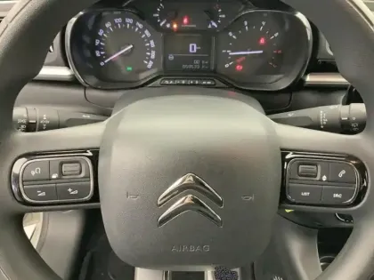 Photo 17 Citroën C3  PureTech 83 S&S BVM5 YOU!