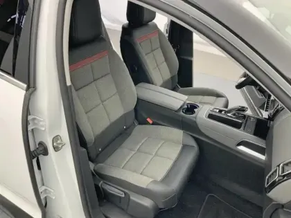 Photo 8 Citroën C5 aircross  PureTech 130 S&S EAT8 C-Series