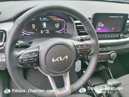 Photo 11 Kia Stonic  1.0 T-GDi 100 ch DCT7 Active