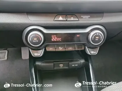 Photo 12 Kia Stonic  1.0 T-GDi 100 ch DCT7 Active