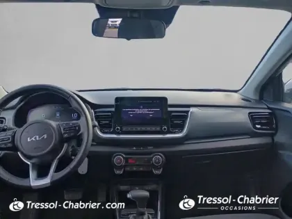 Photo 9 Kia Stonic  1.0 T-GDi 100 ch DCT7 Active