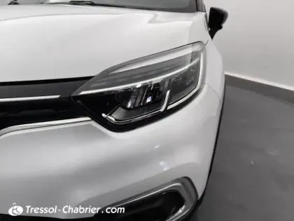 Photo 13 Renault Captur  TCe 120 Energy Iridium