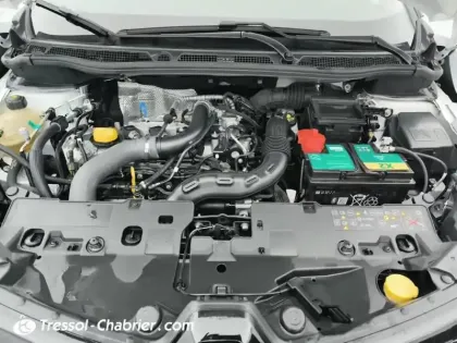 Photo 6 Renault Captur  TCe 120 Energy Iridium