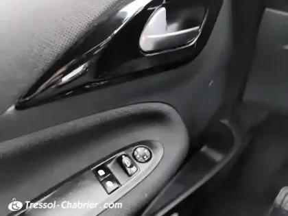 Photo 19 Citroën DS 3 DS3 PureTech 82 So Chic