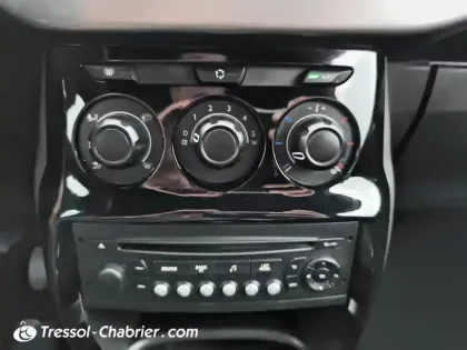 Photo 21 Citroën DS 3 DS3 PureTech 82 So Chic