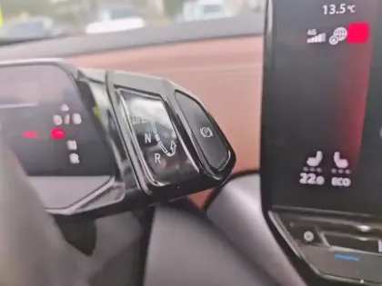 Photo 23 Volkswagen Id.5  204 ch Pro Performance