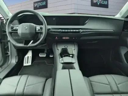 Photo 9 DS DS 4  Hybride E-Tense 225 EAT8 La Premiere