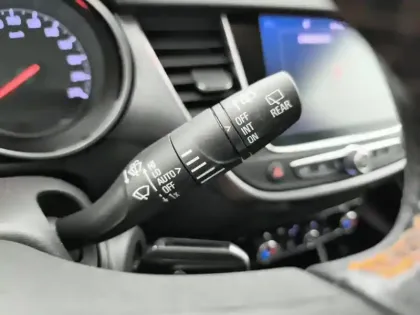 Photo 16 Opel Crossland X  1.2 Turbo 110 ch ECOTEC Innovation