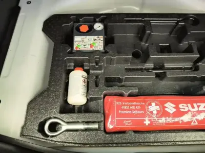 Photo 26 Suzuki Vitara  1.4 Boosterjet Hybrid Privilège