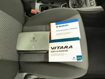 Photo 15 Suzuki Vitara  1.4 Boosterjet Hybrid Privilège