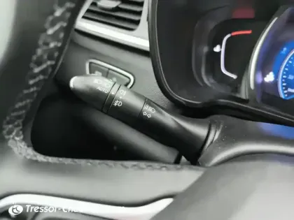 Photo 17 Renault Kadjar  Blue dCi 115 Business