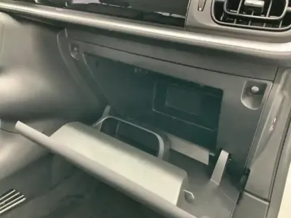 Photo 15 Citroën C3  BlueHDi 100 S&S BVM5 Feel