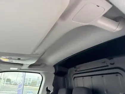 Photo 24 Opel Combo Cargo  M 650 KG BLUEHDI 130 S&S BVM6